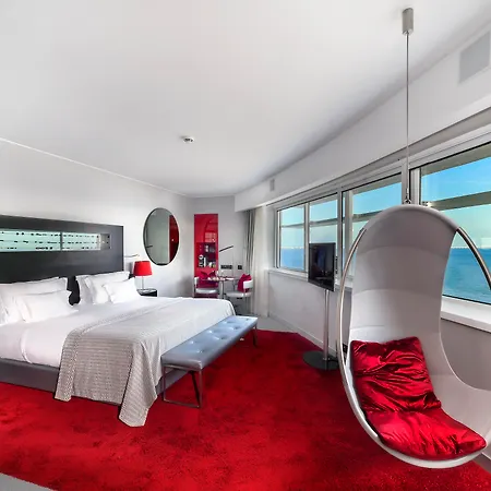 Hotel Myriad By Sana 5*