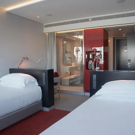Myriad By Sana Lisbon