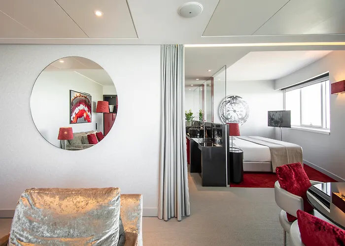 Myriad By Sana Lisbona