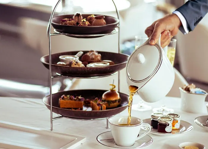 Hotel Myriad By Sana Lisbona