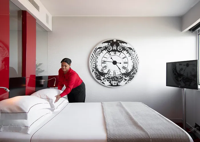 マイリアド バイ サナ ホテルズ 5*