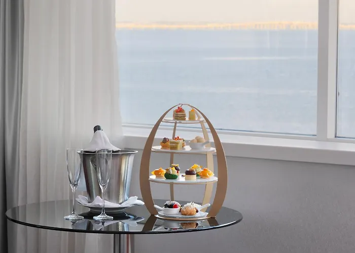 マイリアド バイ サナ ホテルズ 5*