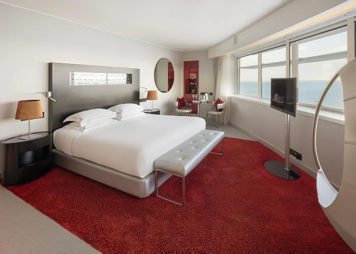 ホテル マイリアド バイ サナ ホテルズ 5*